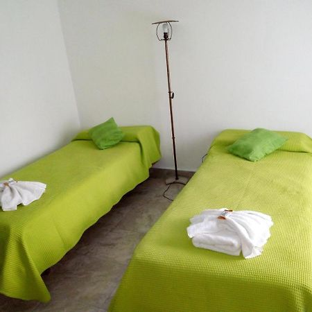 Bambi Hotel Ла Фалда Екстериор снимка