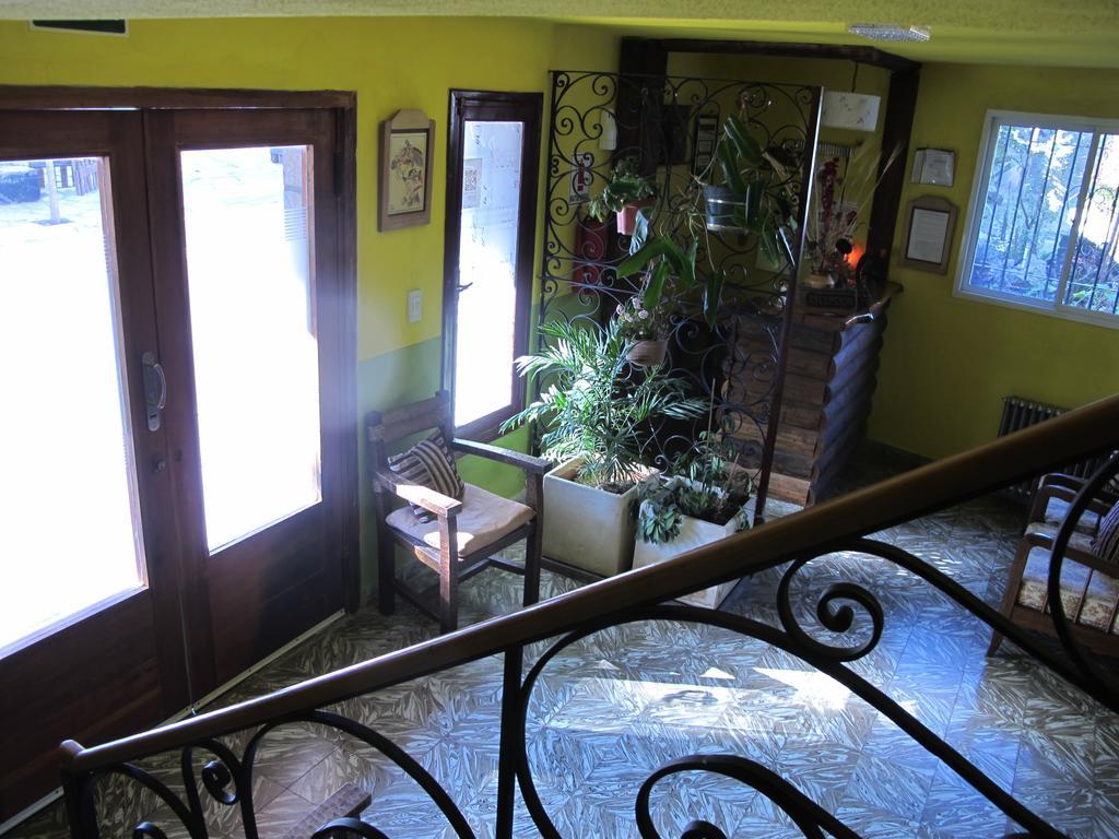 Bambi Hotel Ла Фалда Екстериор снимка