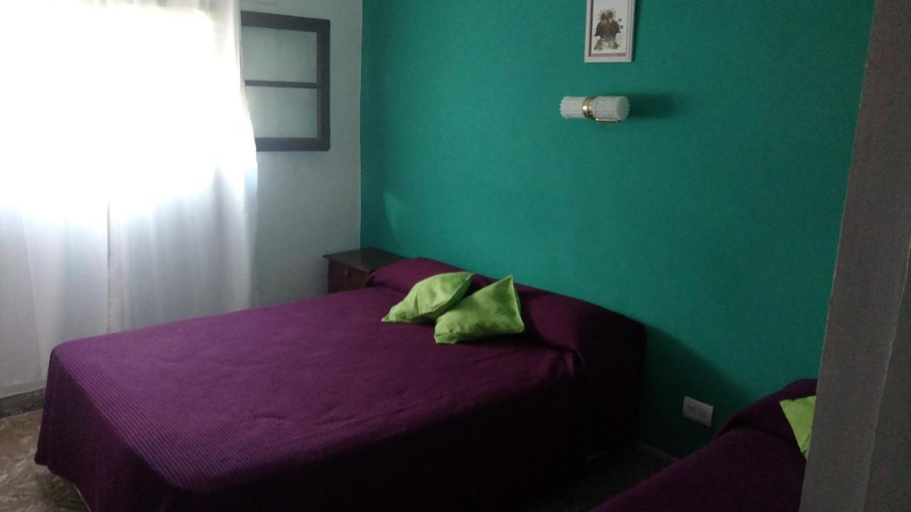 Bambi Hotel Ла Фалда Екстериор снимка